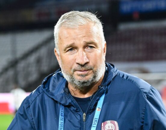 Dan Petrescu a tunat după calificare: „A făcut praf meciul!” + Ce jucător i-a propus lui Mircea Lucescu