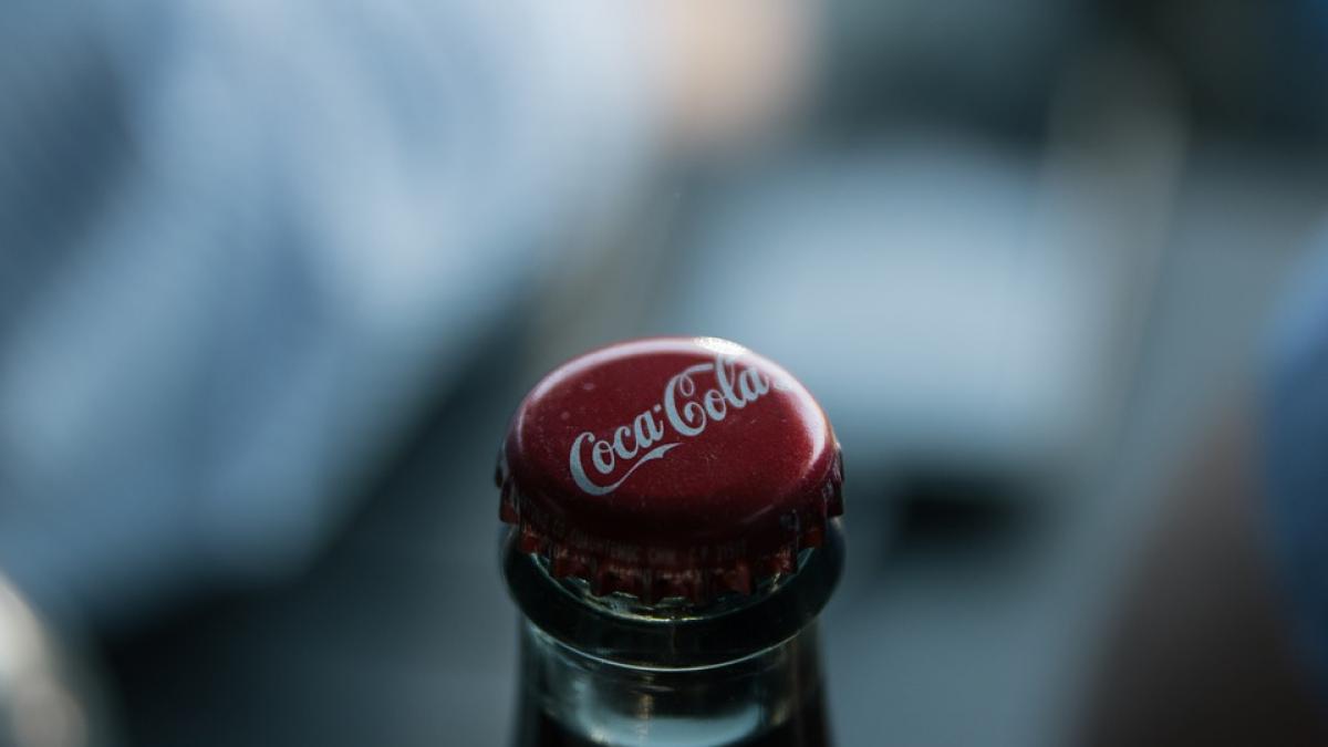 Trump anunță că Coca-Cola va reveni la zahărul natural în rețeta din SUA