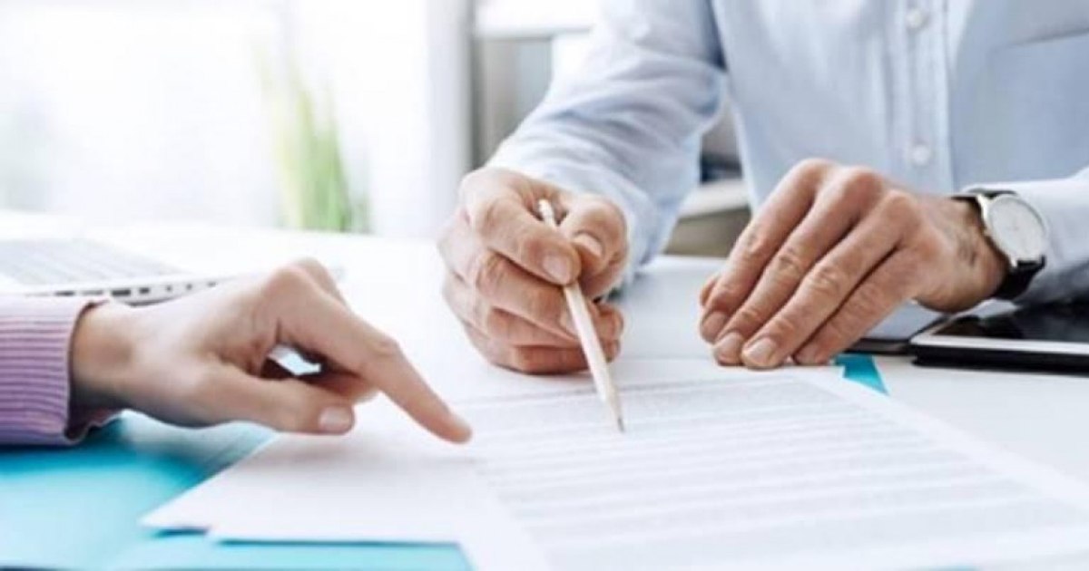 Cât costă să înființezi o firmă în Bulgaria sau Dubai și de ce nu este o idee bună