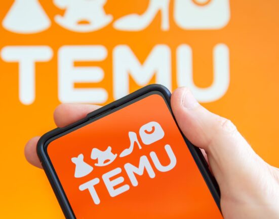 Un comisar european se declară „șocat” de pericolul unor produse vândute pe Shein și Temu. Ce exemple dă