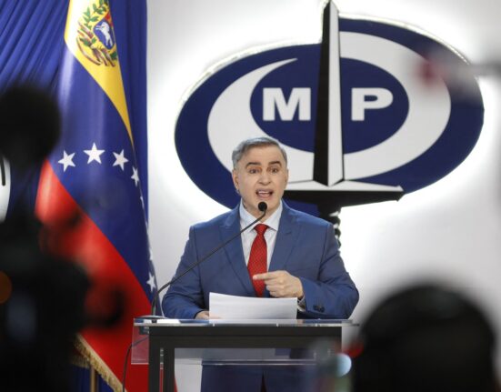 Venezuela susține că migranții trimiși de SUA în El Salvador au fost torturați