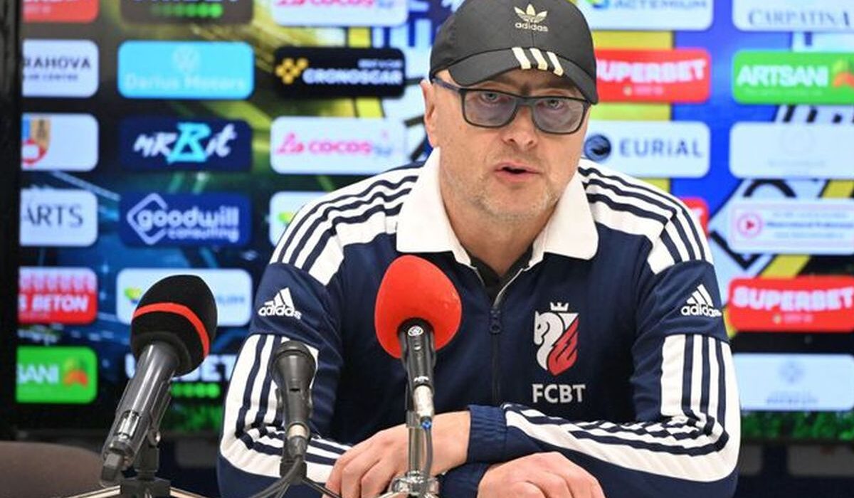 Leo Grozavu, imediat după egalul cu Dinamo: „Ține de educație! Ce rost au astfel de lucruri?”