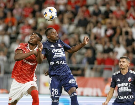 Dinamo -0 » Iertați de Kopic, pedepsiți de gravitație: „Dacă ar fi venit la FCSB, făcea un duș la pauză”