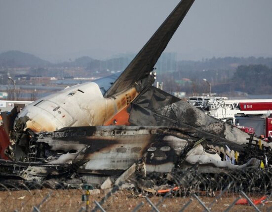 Tragedia aviatică din Coreea de Nord. Piloții au închis motorul greșit, dezvăluie un nou raport