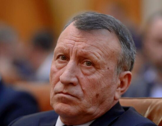 Paul Stănescu: Tăierea investițiilor locale înseamnă blocarea modernizării României