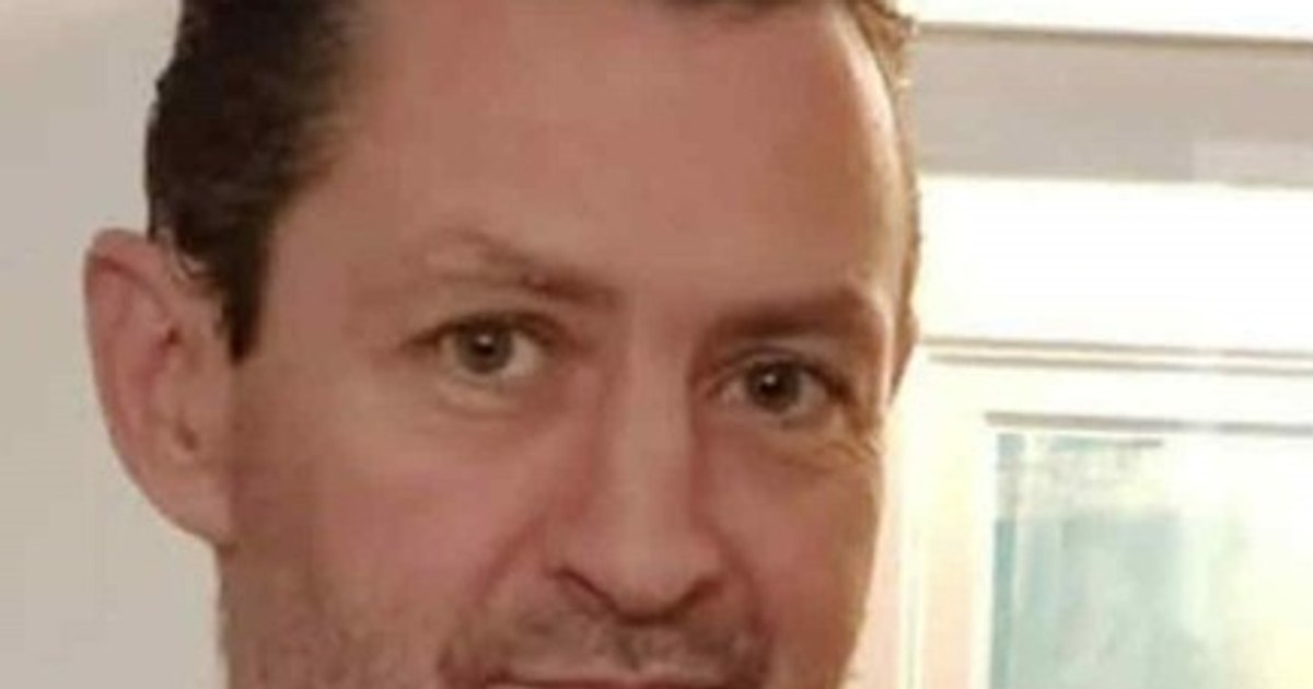 Două cadavre au fost găsite la mai puțin de 15 km distanță unul de celălalt. Autoritățile căutau un bărbat dispărut