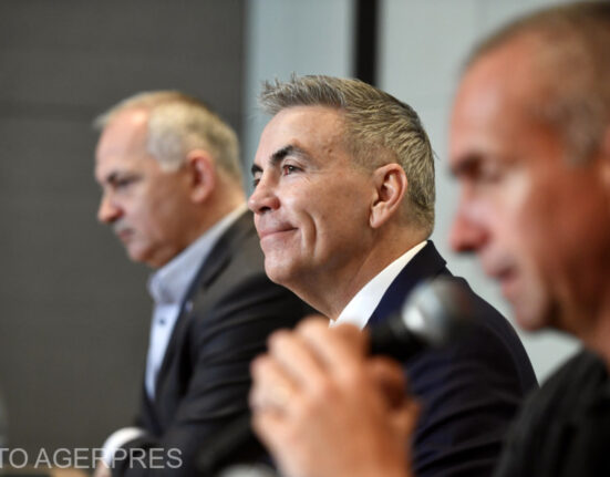 Stanley Milgram-testul de obediență care îl ține pe Dragoș Anastasiu la Guvern, în ciuda scandalului de corupție