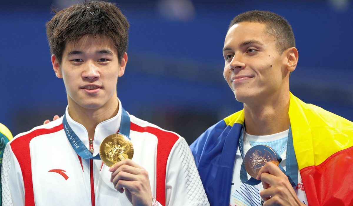 Wow! Cum îi numește L’Equipe pe David Popovici și Pan Zhanle, înaintea semifinalelor de la 100 m liber: „Piscina se cutremură”