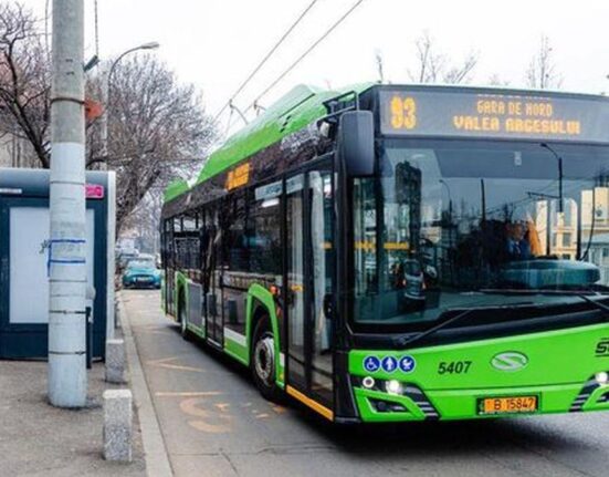 Scumpiri la transportul public din Capitală. Cât vor costa biletele și abonamentele STB și Metrorex