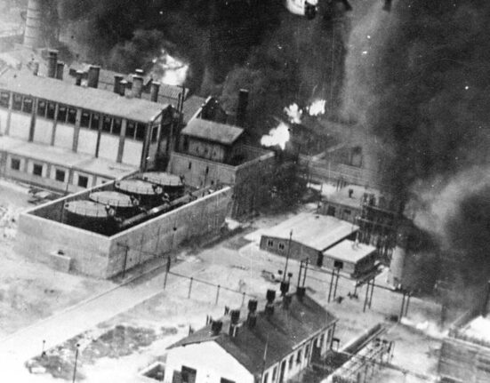 1 august, ziua în care forțele americane au atacat orașul Ploiești, în una dintre cele mai costisitoare misiuni ale aviației SUA în Europa