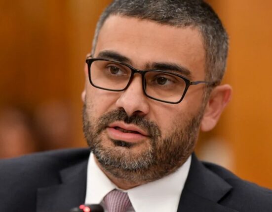 Ministrul Muncii insistă cu impozitarea progresivă. „Ar fi însemnat o povară suplimentară pentru cei care aveau mai mult”