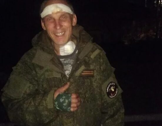 Canibalul eliberat de Putin pentru a lupta împotriva Ucrainei a fost ucis pe front. Era condamnat pentru patru crime