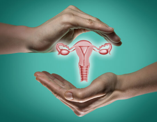 Descoperire majoră: Cinci noi factori genetici de risc pentru cancerul de col uterin, identificați într-un studiu internațional