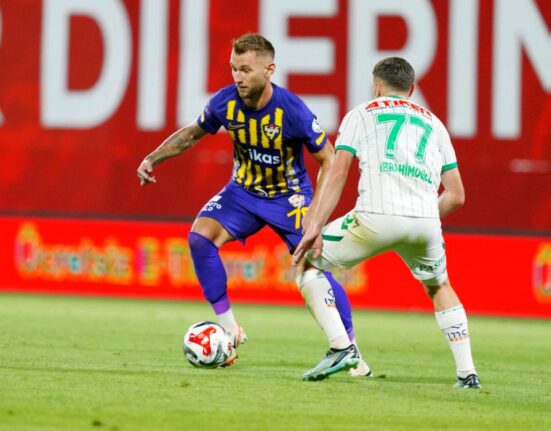 Cum s-a încheiat duelul echipelor lui Drăguș și Ștefănescu din Turcia