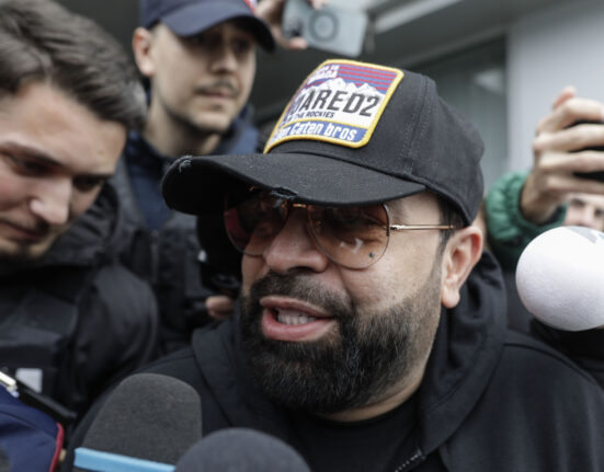 Regulile UE „prind” presa, dar lasă liberă adevărata fabrică de fake news. Cazul Florin Salam