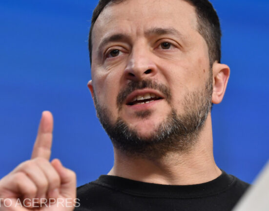 Zelenski avertizează înaintea întâlnirii Trump-Putin: Donbas nu va fi cedat Moscovei