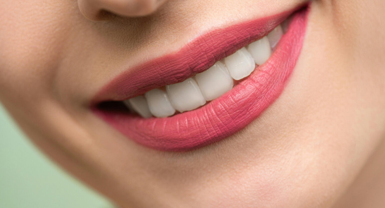 De ce visezi că-ți cad dinții? Știința îți dezvăluie adevărul ascuns din coșmarurile tale