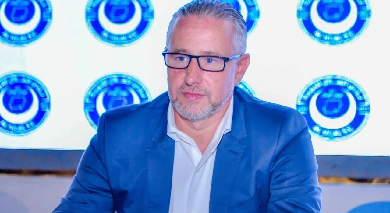 Isterie cu „Reghe“ în Sudan: ce a făcut pentru a se pune bine cu localnicii