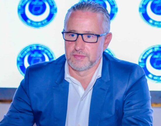 Isterie cu „Reghe“ în Sudan: ce a făcut pentru a se pune bine cu localnicii