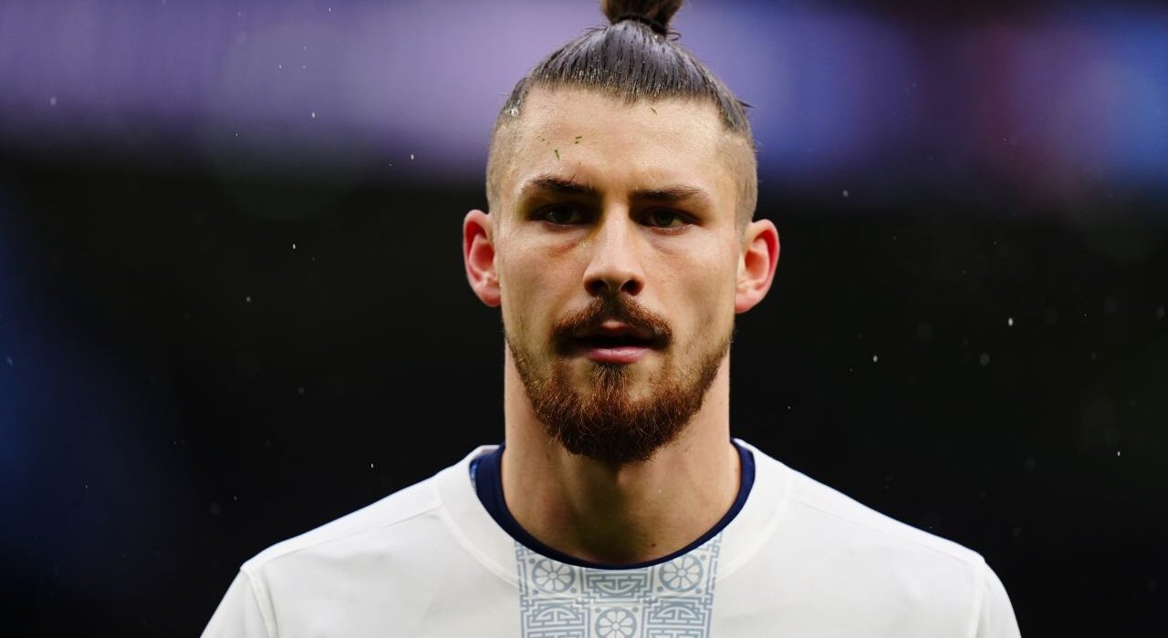 Cazul Drăgușin, explicat de antrenorul lui Tottenham: „Deocamdată, atât!“