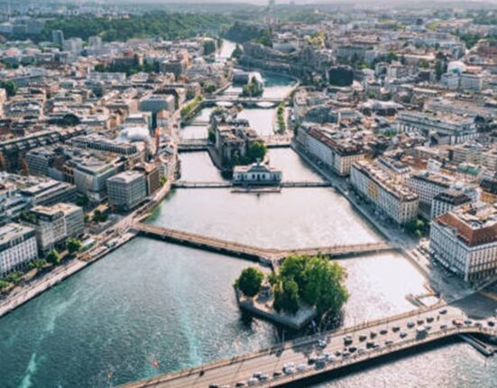 Un mare oraș european introduce transportul public în comun gratuit. Argumentul din spatele acestei decizii