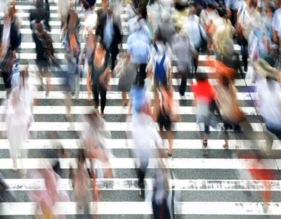 Zeci de mii de job-uri rămân neocupate în România: în ce domenii angajatorii caută cu disperare oameni