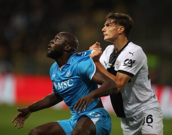 Liverpool transferă pe 35 de milioane de euro un fundaș central de top de doar 18 ani! Astăzi e programată vizita medicală