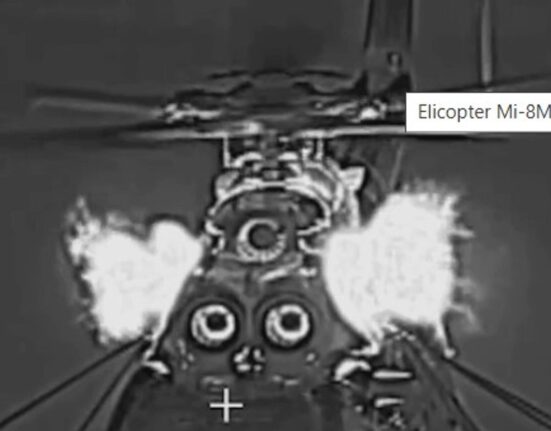 Imagini rare cu elicoptere Mi-8 luând la țintă drone Shahed cu mitraliere americane