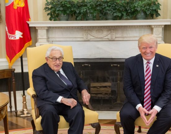 Care sunt principiile după care se ghidează Trump în războiul cu Ucraina. Cine a fost mentorul care l-a influențat în politica externă