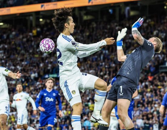 ACUM, pe VOYO: Leeds -0 | Gazdele domină startul de meci