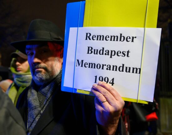 Trump face „o mare greșeală” cu Putin. Avertismentul lansat de un personaj-cheie implicat în pactul prin care Kievul a dat la schimb armele nucleare pentru garanții de securitate