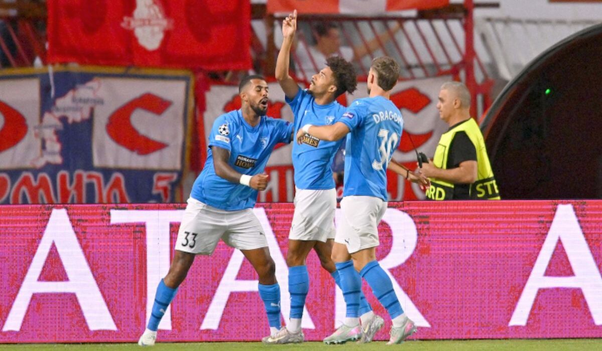 Surprize URIAȘE în play-off-ul Ligii Campionilor » Vlad Dragomir, aproape de o calificare istorică! Ferencvaros a primit 3 goluri acasă