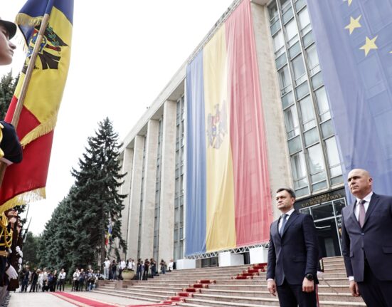 VIDEO Ilie Bolojan, prima vizită în calitate de premier în Republica Moldova. A fost primit de omologul său Dorin Recean