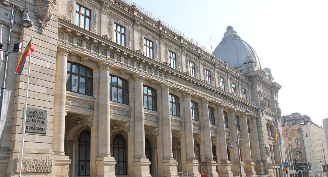 Descoperire spectaculoasă la Histria: Tezaur de aproape două milenii, adus la Muzeul Național de Istorie