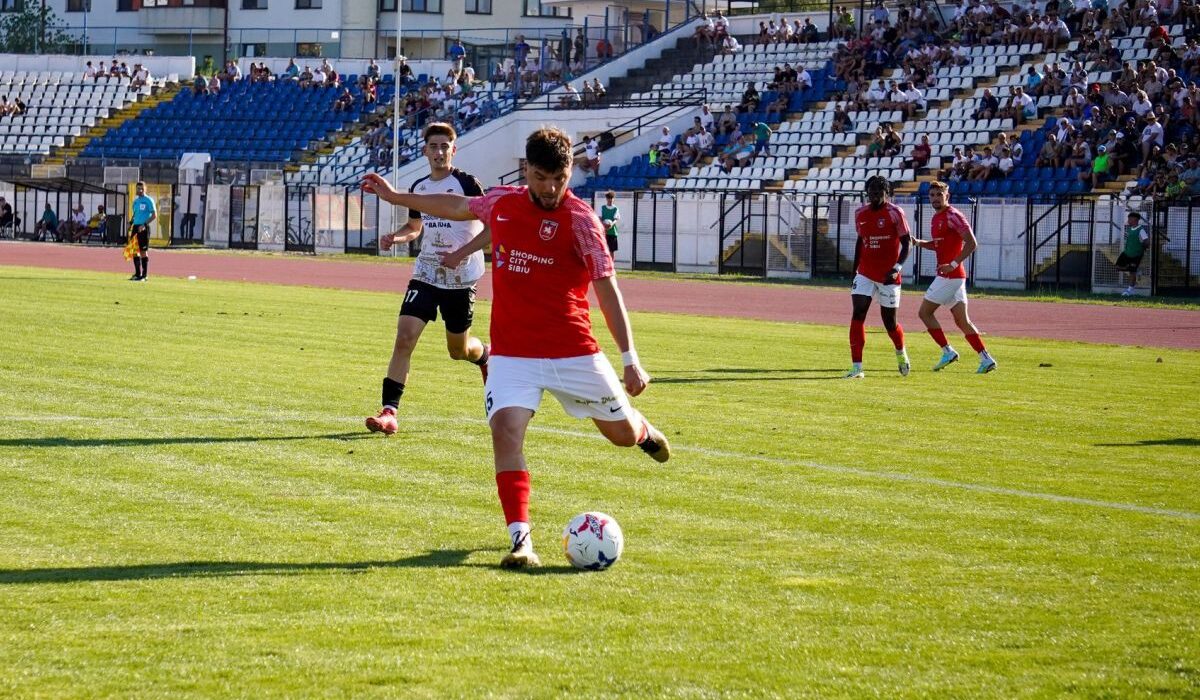 Fără drept de promovare, dar cu pretenții! Antrenorul echipei din Liga 2 cere transferuri: „Am fost foarte sărăcăcioși”