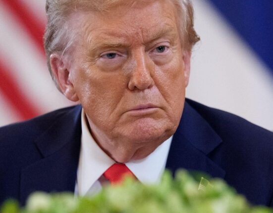 Operațiunea „Speranța”. Cum a reușit Donald Trump să planteze în societatea ucraineană iluzia periculoasă a unui final apropiat al războiului