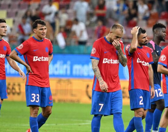 ”El nu trebuia să vină, cum nici ei nu ar fi trebuit să îl ia!”  Pițurcă, vehement despre jucătorul lui FCSB