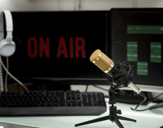 Răzvan Ioan Dincă: Trebuie răbdare pentru o informare de calitate. Cine sunt mentorii tinerilor / video