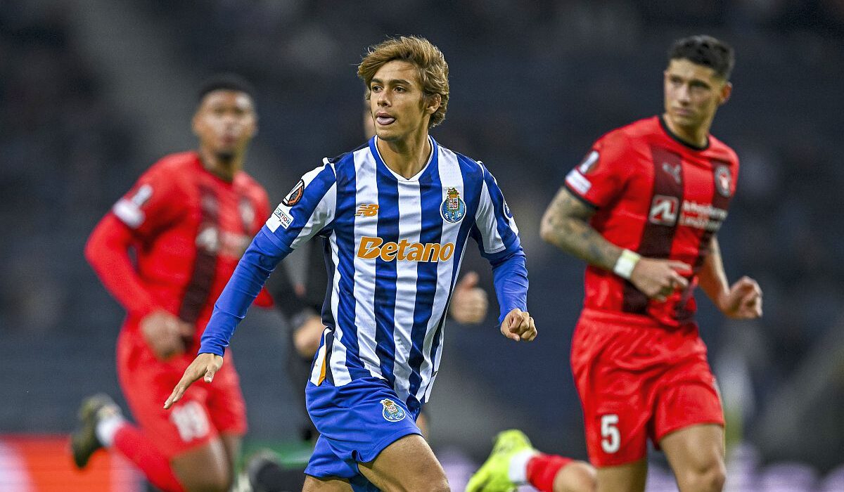 Puștiul-minune al fotbalului portughez urma să treacă în Arabia Saudită, dar transferul s-a blocat! Care este problema