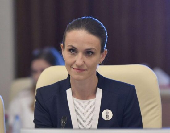 Acuzații grave la adresa șefei diplomației române. Oana Țoiu, criticată pentru deciziile dezastruoase din Ministerul de Externe