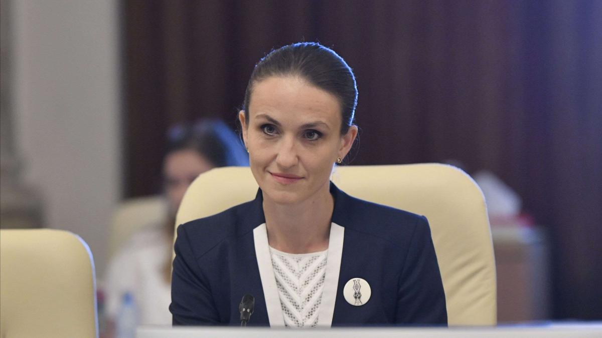 Acuzații grave la adresa șefei diplomației române. Oana Țoiu, criticată pentru deciziile dezastruoase din Ministerul de Externe