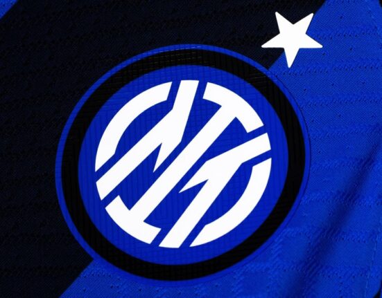 Dat afară de Cristi Chivu, așteptat în Grecia! Jucătorul lui Inter Milano are 24 de ore să se decidă