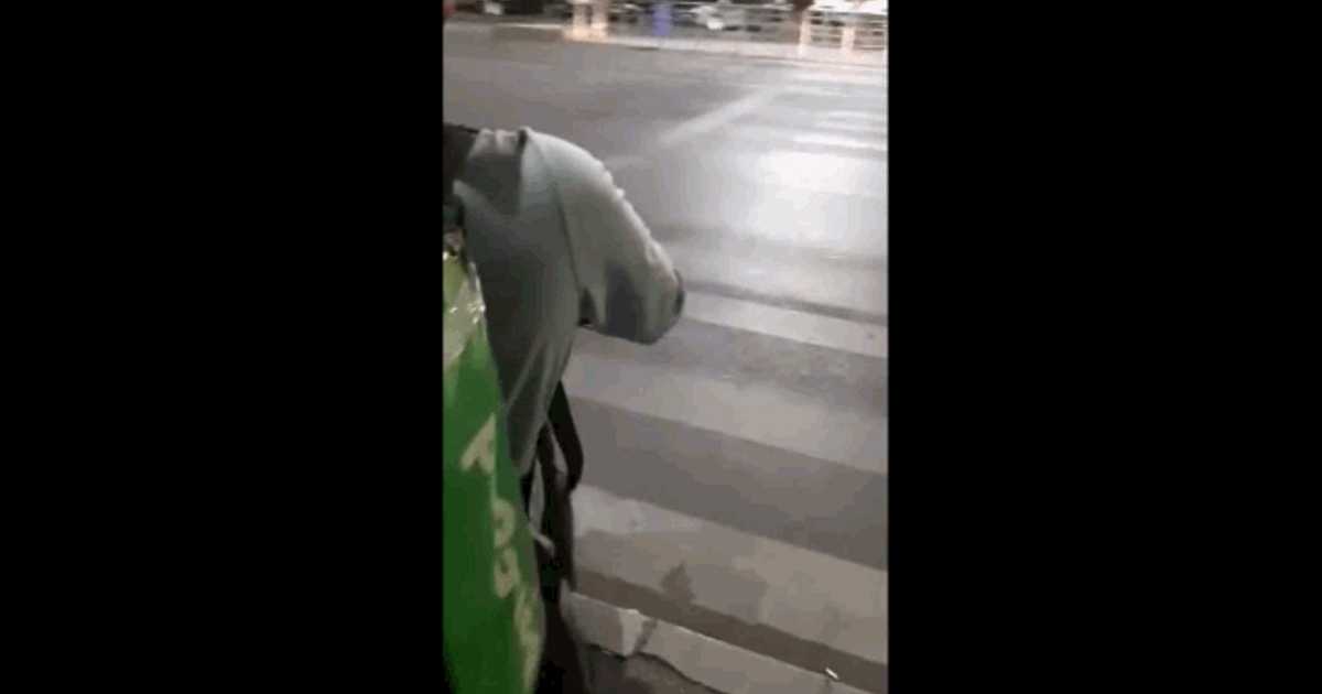 Cum explică un psiholog atacul asupra livratorului nepalez