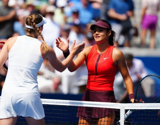Emma Răducanu, învinsă clar de Elena Rybakina la US Open