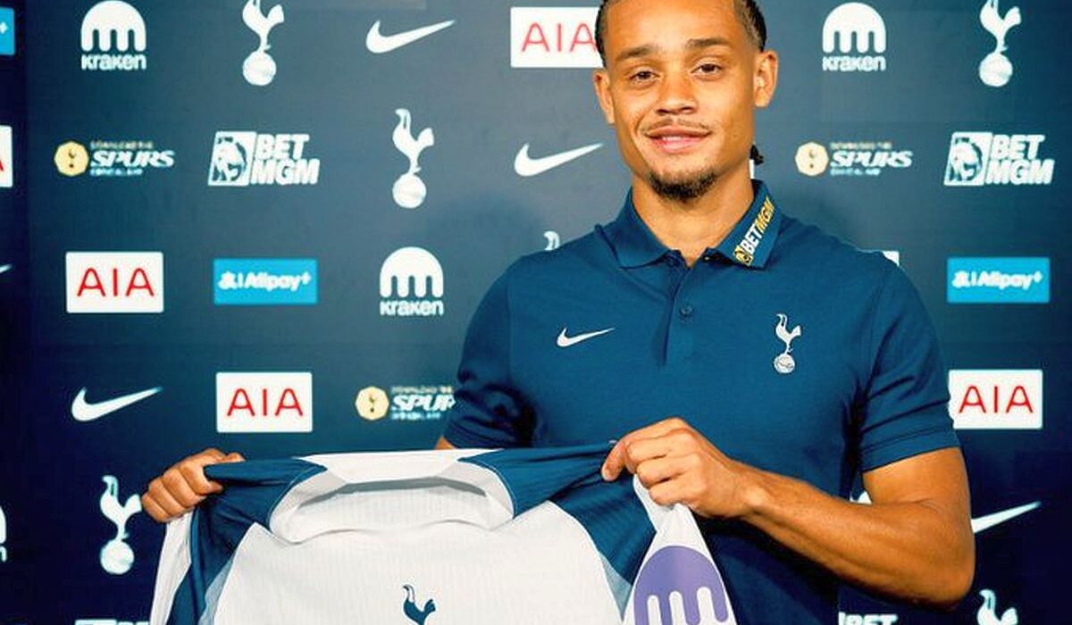 Tottenham și-a prezentat mijlocașul de 60 de milioane de euro