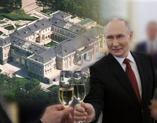 Mobilizare pentru a treia zi la rând în apropiere de „palatul lui Putin”, unde o dronă ucraineană a provocat un uriaș incendiu de pădure