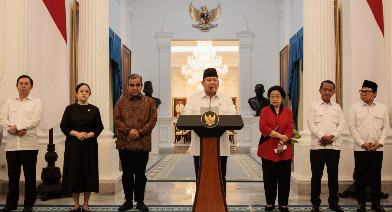 VIDEO Salariile parlamentarilor au fost tăiate în Indonezia, după protestele violente în care au murit cinci oameni