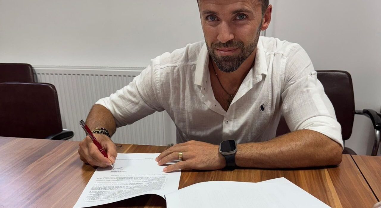 Golgheterul român cu meciuri în Italia, Arabia Saudită, Vietnam, Hong Kong, Malaysia sau San Marino s-a întors acasă!