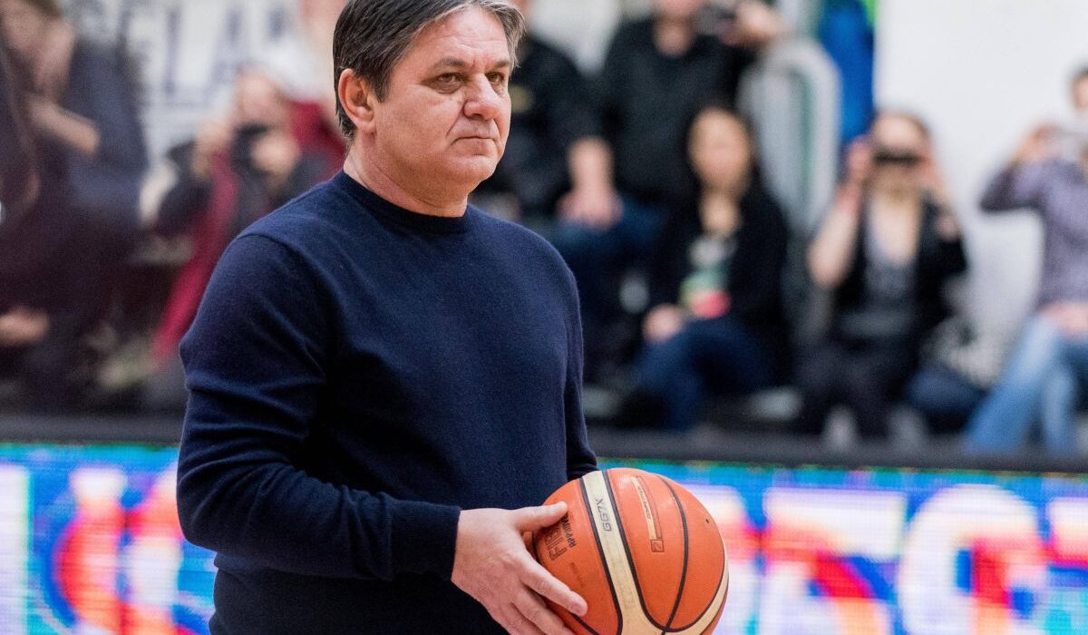 Marius Lăcătuș a ales între FCSB și Universitatea Craiova: „Lot mai complet!”