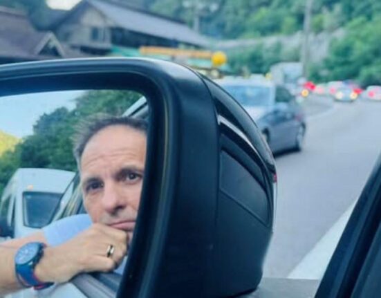 Dan Negru, mesaj dur din trafic: „Drumul este la fel ca acum 30 de ani ”